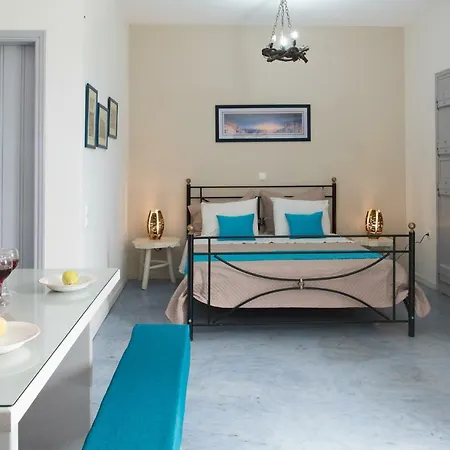 Kapeli House Collection